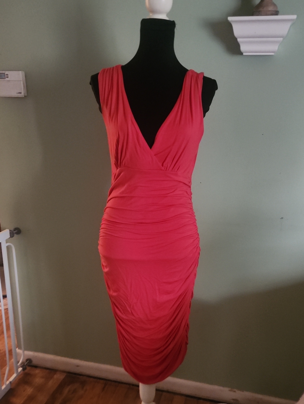 VENUS Coral Pink Ruched V-Neck Midi Dress